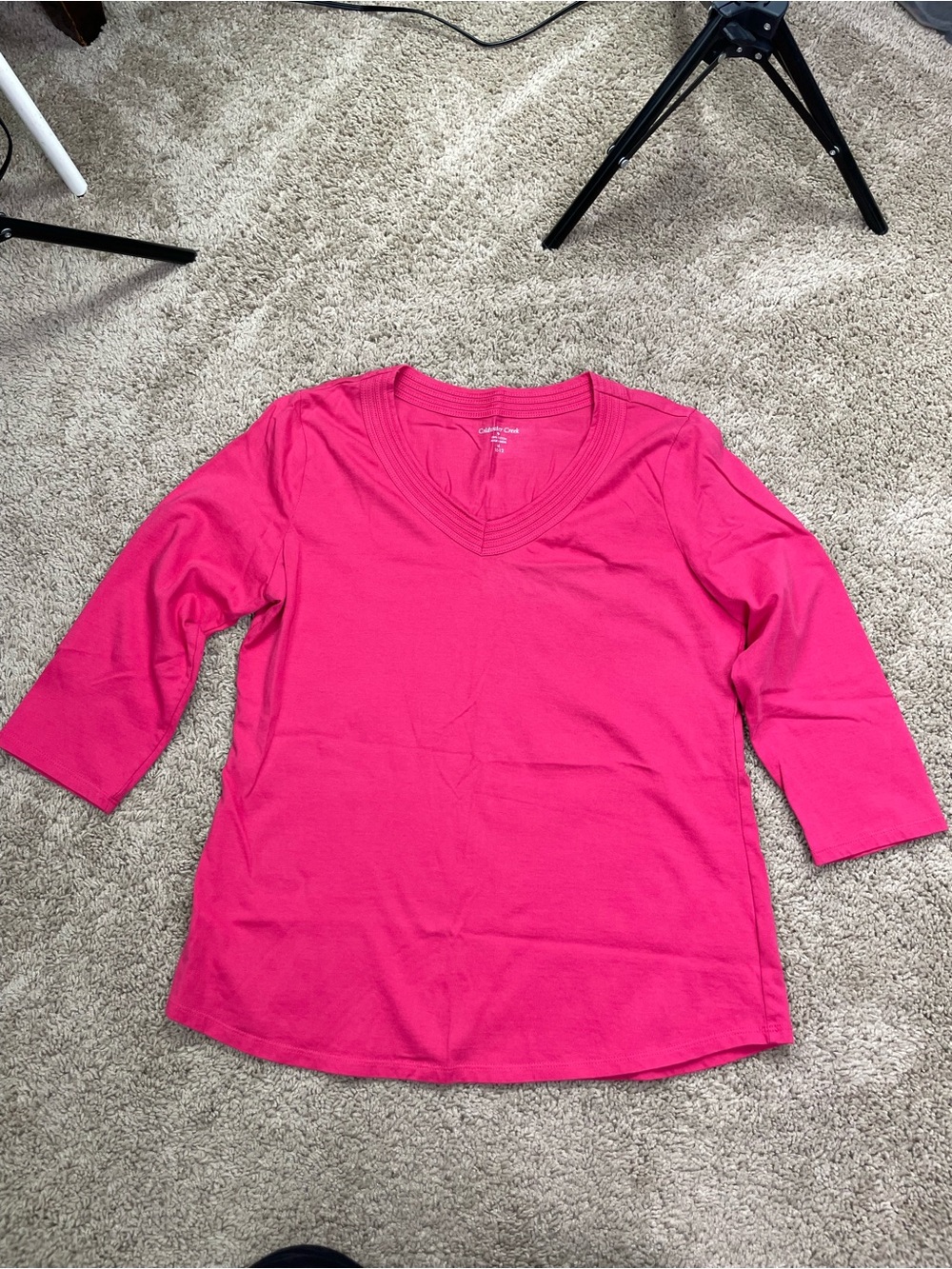 Coldwater Creek Bright Fuchsia V-Neck Long Sleeve Tee